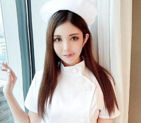 FC2PPV-4639961 期待已久的S级美女